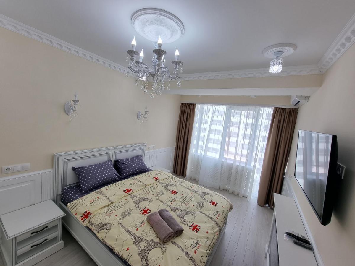 Tourist Grand Apartments Ultracentral Chisinau Ngoại thất bức ảnh