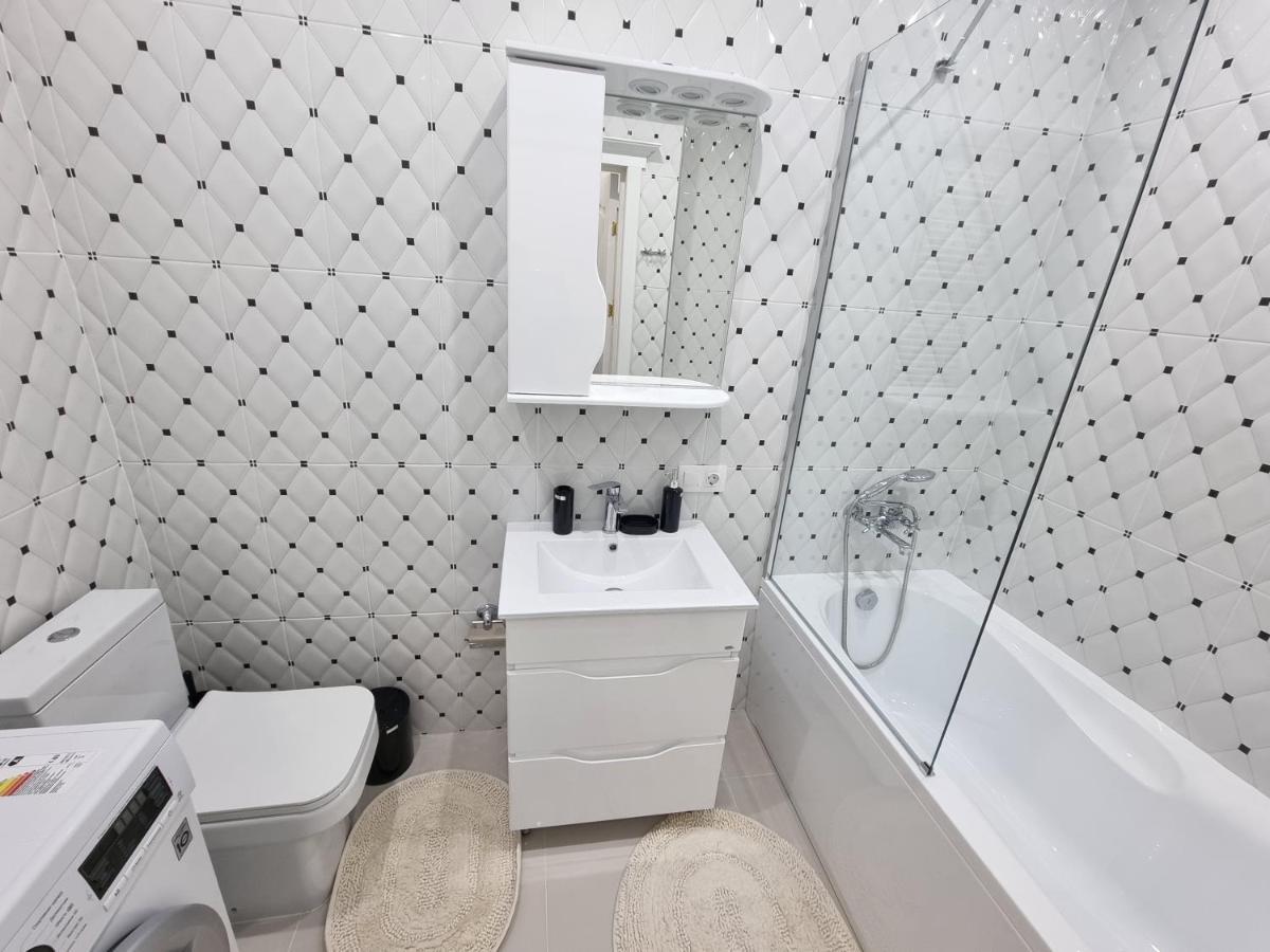 Tourist Grand Apartments Ultracentral Chisinau Ngoại thất bức ảnh